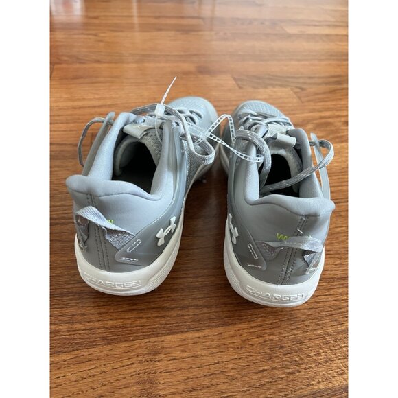 New Under Armour Yard Low Metal Basebball Cleats-3025592-100, SZ 6.5 - Picture 2 of 6